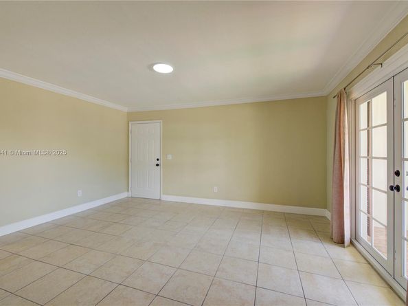 3609 S Le Jeune Rd, Coral Gables FL 33134