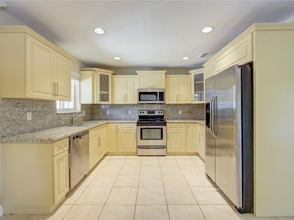 3609 S Le Jeune Rd, Coral Gables FL 33134