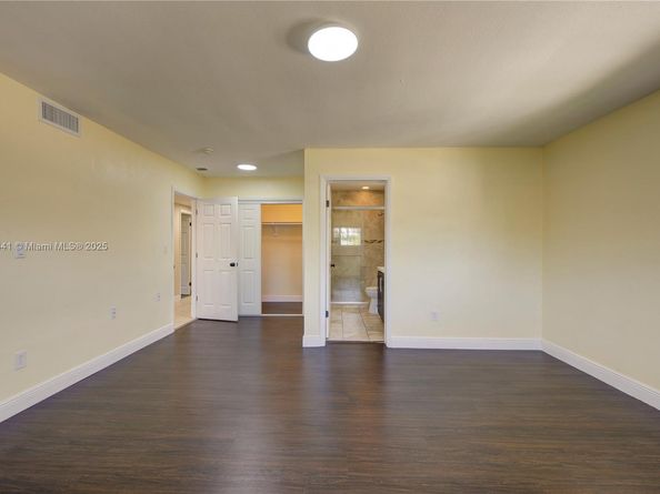 3609 S Le Jeune Rd, Coral Gables FL 33134