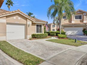 15825 SW 11th St, Pembroke Pines FL 33027