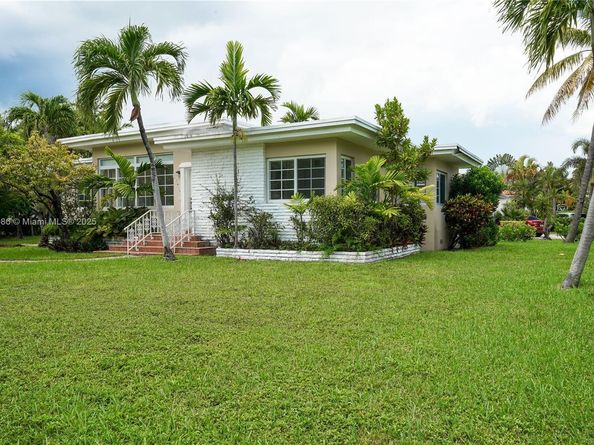 1201 S Biscayne Point Rd, Miami Beach FL 33141