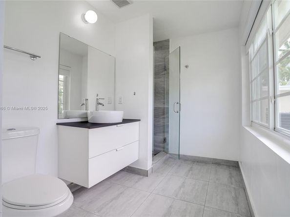 1201 S Biscayne Point Rd, Miami Beach FL 33141
