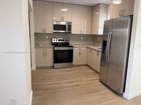 3840 NE 12th Ave, Pompano Beach FL 33064