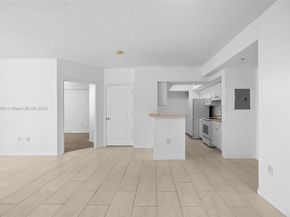 5077 NW 7th St 706, Miami FL 33126