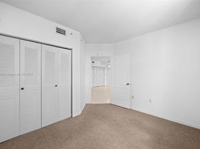 5077 NW 7th St 706, Miami FL 33126