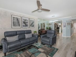 13705 SW 12th St 104B, Pembroke Pines FL 33027