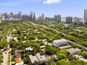 84 SW 28th Rd 7, Miami FL 33129