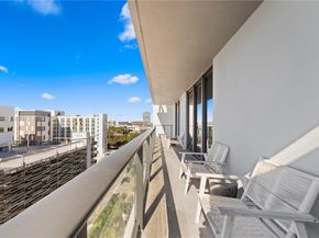 2960 NE 207th St 1003, Aventura FL 33180