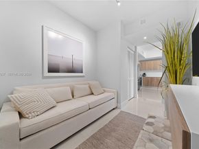 2960 NE 207th St 1003, Aventura FL 33180