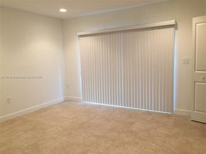 3525 NW 114th Ln, Coral Springs FL 33065