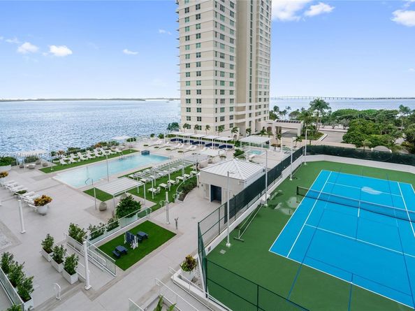 770 Claughton Island Dr 806, Miami FL 33131