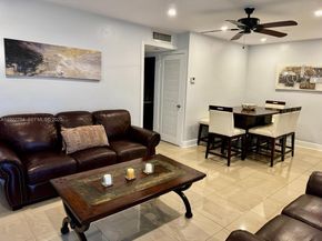 5300 Washington St H236, Hollywood FL 33021