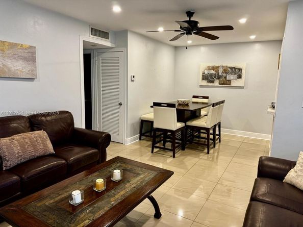 5300 Washington St H236, Hollywood FL 33021