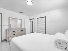 2221 Charleston St, Hollywood FL 33020