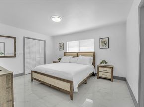 2221 Charleston St, Hollywood FL 33020