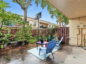 4165 SW 66th Ter 109, Davie FL 33314