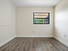 995 SW 84th Ave 309, Miami FL 33144