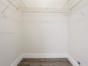 995 SW 84th Ave 309, Miami FL 33144