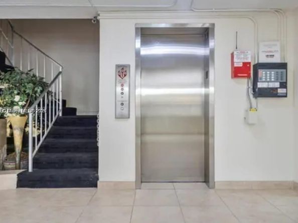 6700 Cypress Rd 409, Plantation FL 33317