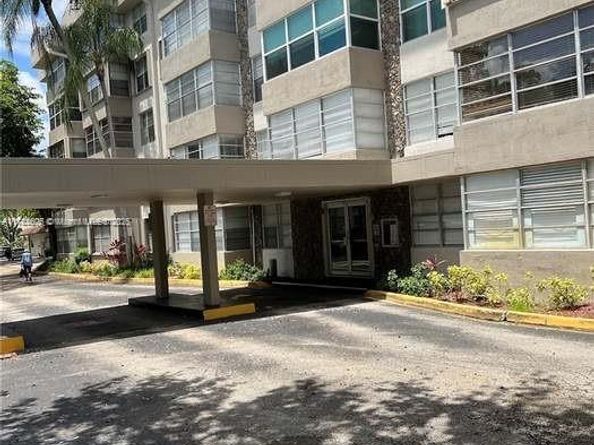 6700 Cypress Rd 409, Plantation FL 33317