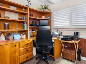 2455 Flamingo Ln, Fort Lauderdale FL 33312