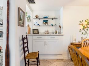 2455 Flamingo Ln, Fort Lauderdale FL 33312