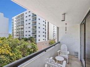1775 Washington Ave 4C, Miami Beach FL 33139