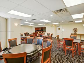 3600 Mystic Pointe Dr 305, Aventura FL 33180