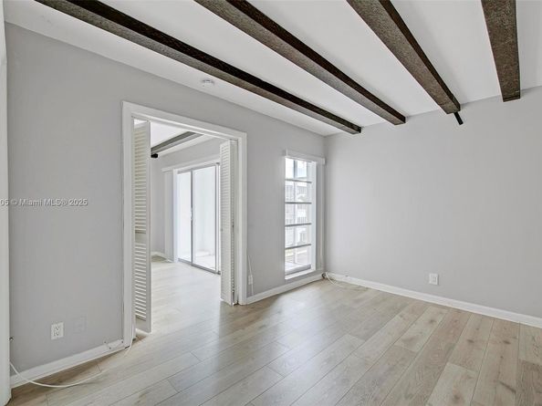 3020 NE 16th Ave 306, Oakland Park FL 33334