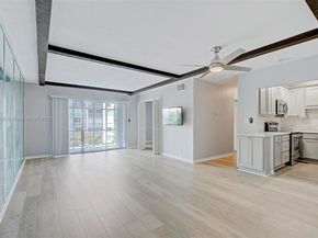 3020 NE 16th Ave 306, Oakland Park FL 33334