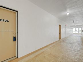 3020 NE 16th Ave 306, Oakland Park FL 33334