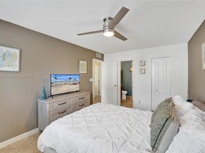 5300 Washington St I203, Hollywood FL 33021