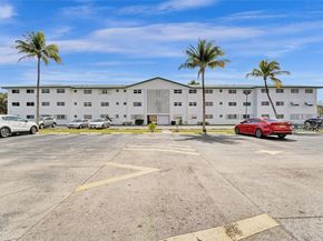 5300 Washington St I203, Hollywood FL 33021