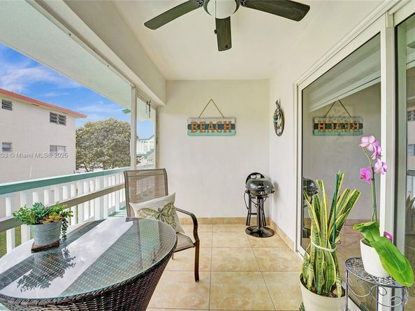 5300 Washington St I203, Hollywood FL 33021