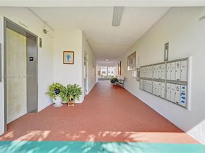 5300 Washington St I203, Hollywood FL 33021