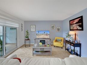 5300 Washington St I203, Hollywood FL 33021
