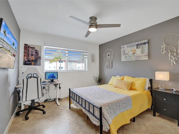 5300 Washington St I203, Hollywood FL 33021
