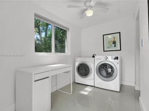 126 NW 33rd St, Miami FL 33127