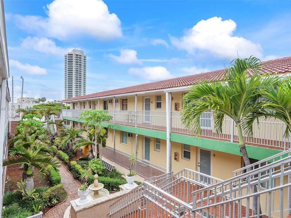 7400 Harding Ave 20, Miami Beach FL 33141