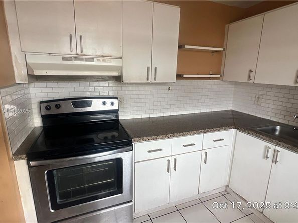 301 NW 177th St 141, Miami Gardens FL 33169