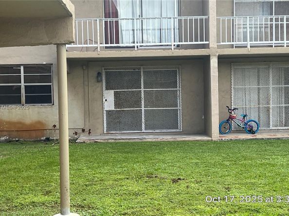 301 NW 177th St 141, Miami Gardens FL 33169