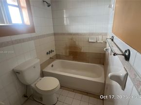 301 NW 177th St 141, Miami Gardens FL 33169