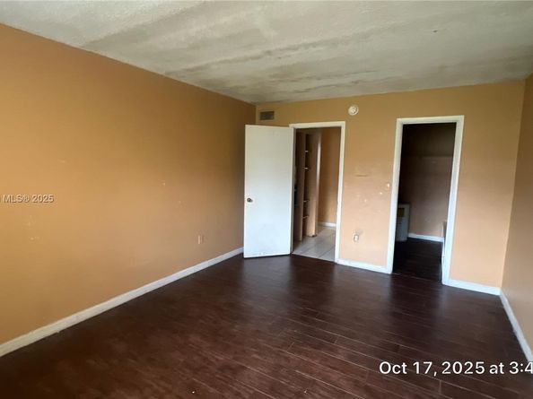 301 NW 177th St 141, Miami Gardens FL 33169