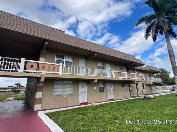 301 NW 177th St 141, Miami Gardens FL 33169
