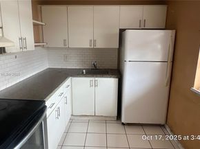 301 NW 177th St 141, Miami Gardens FL 33169