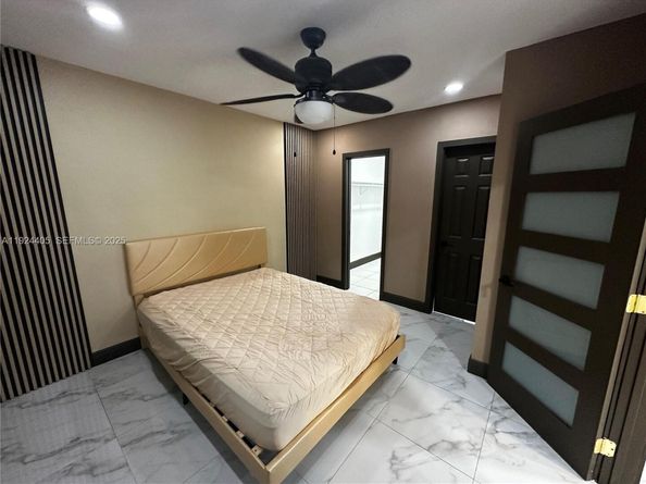 55 NW 44 St, Miami FL 33127