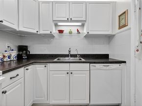 16900 NE 14th Ave 302, Miami FL 33162