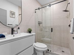 3617 SW 27th St, Miami FL 33133