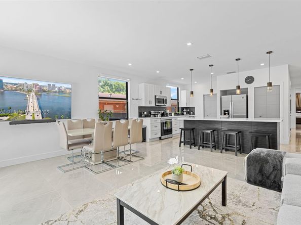3617 SW 27th St, Miami FL 33133