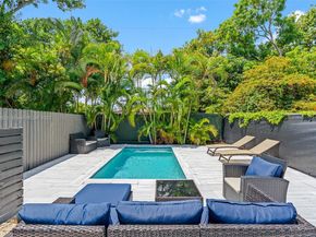 3617 SW 27th St, Miami FL 33133